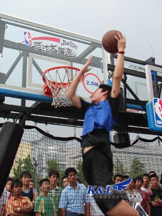 现的